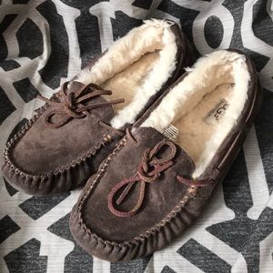 Brown Ugg Slippers Size 7